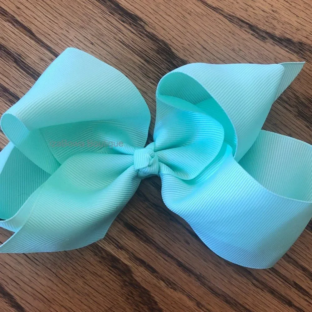 **** Pastel Green 6